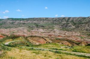 rainbow mountains georgien