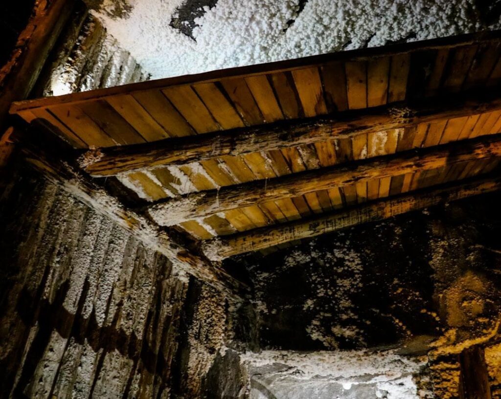 salzbergwerk wieliczka stollen