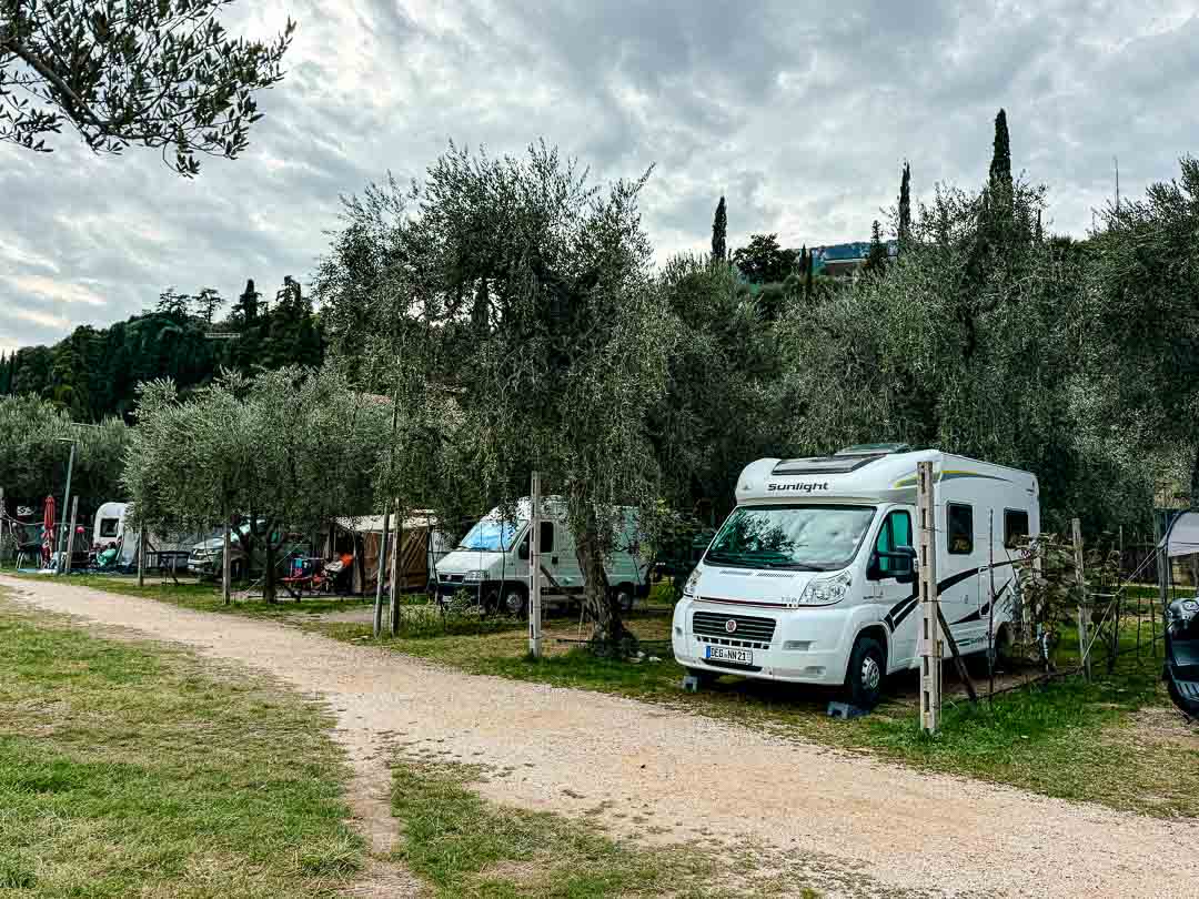 stellplatz campeggio lefa gardasee direkt am see