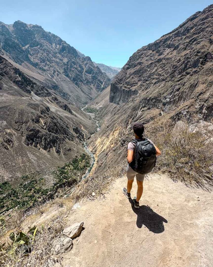 colca canyon 2 day trek aussicht beim abstieg