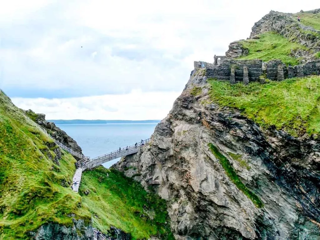 england cornwall tintagel castle brucke 2 england cornwall tintagel castle brucke 2