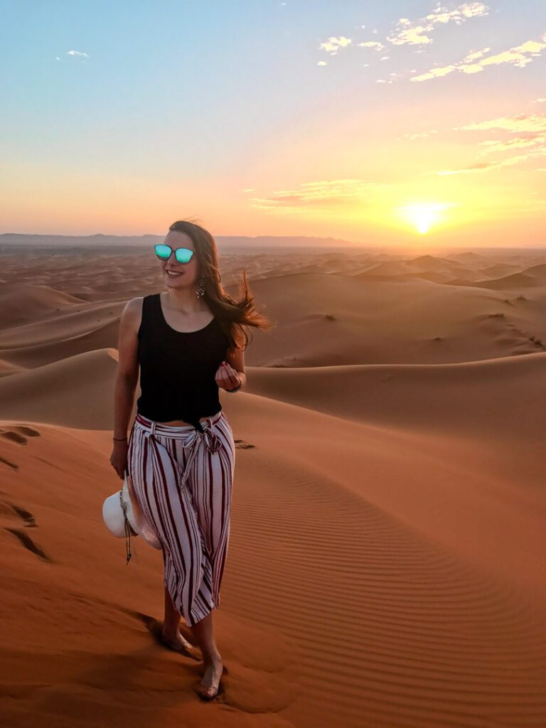 Marokko Erg Chebbi Wueste Sonnenuntergang