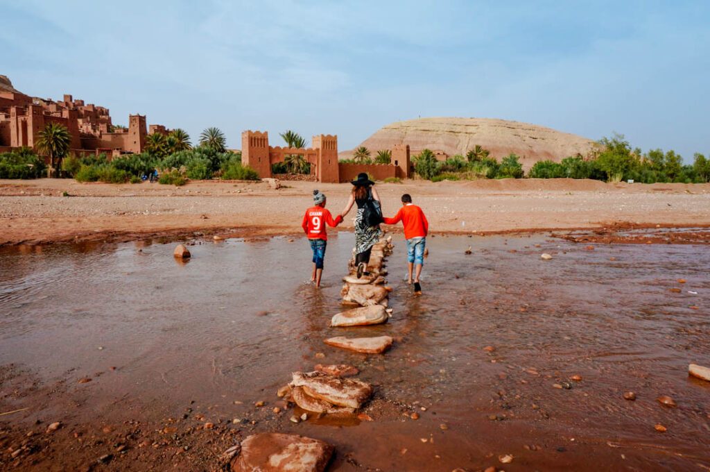 marokko neu ait ben haddou nina mit kindern