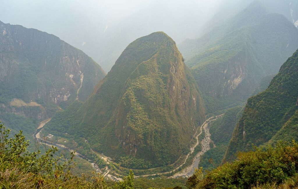 salkantay trek blick ins tal vom machu picchu