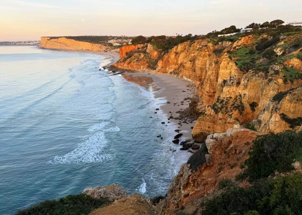 Sonnenuntergang Beim Porto Mos Strand In Lagos