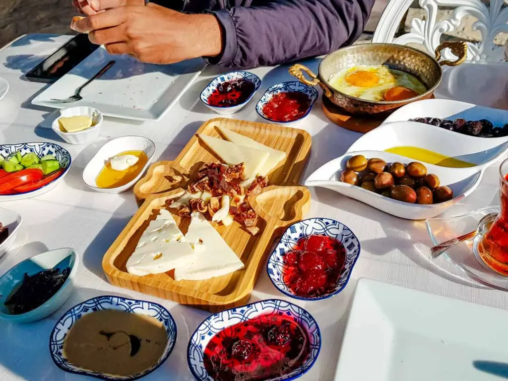 tuerkei tuerkisches fruehstueck