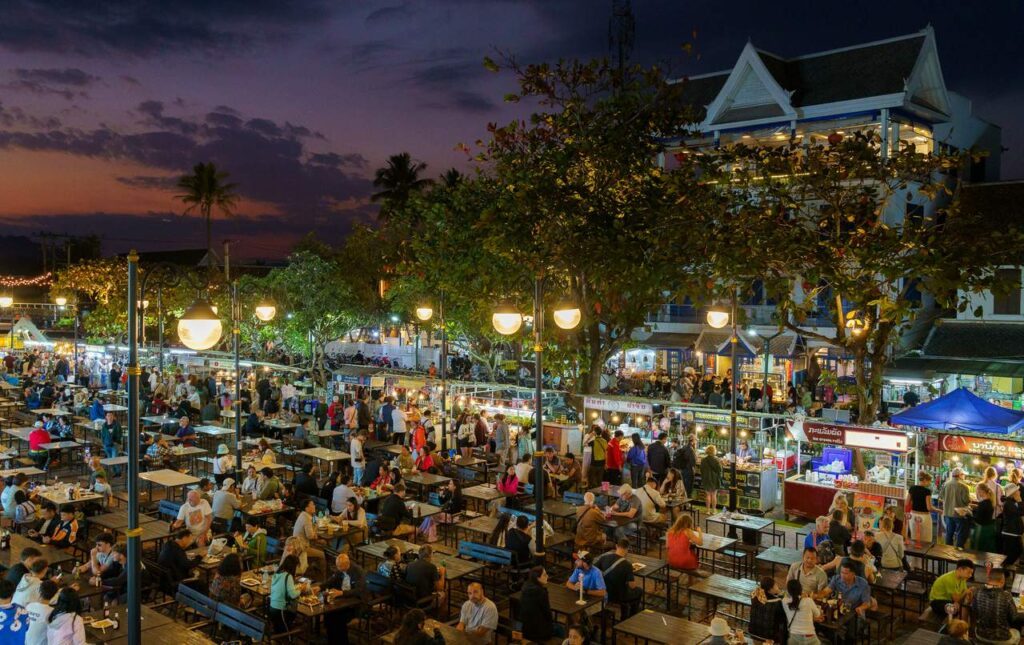 laos luang prabang nachtmarkt
