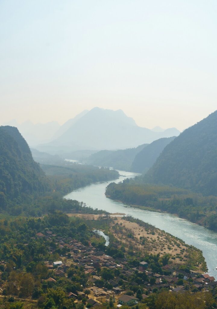 laos nong khiaw viewpoint auf muang noi