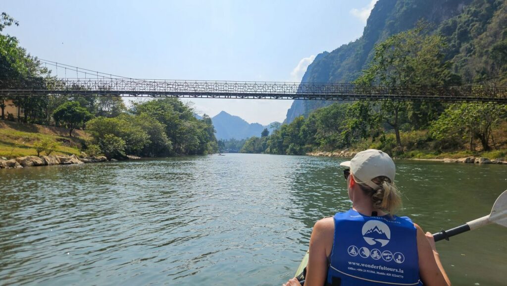 laos vang vieng kajak