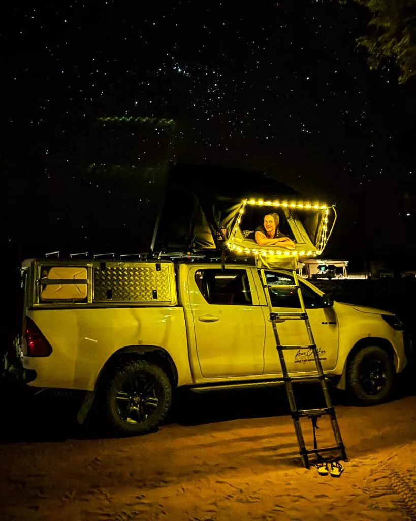 campen im dachzelt in namibia anfang mai