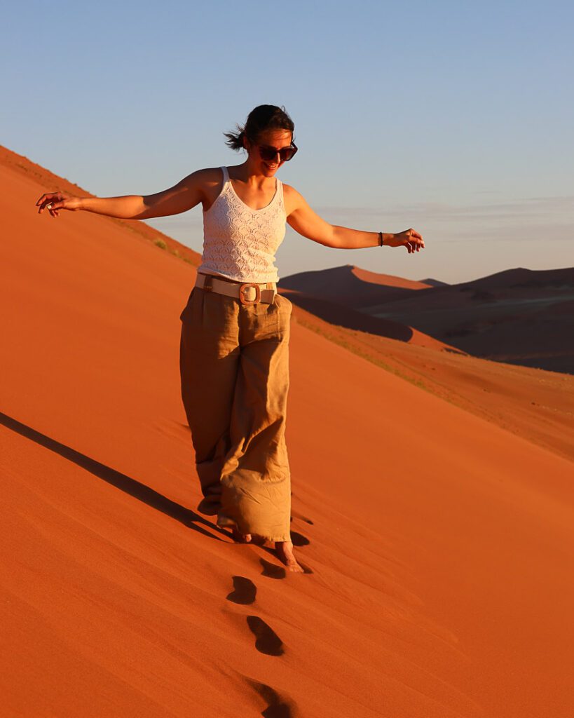 duene 40 bei sossusvlei zum sonnenuntergang namibia namib naukluft nationalpark 2