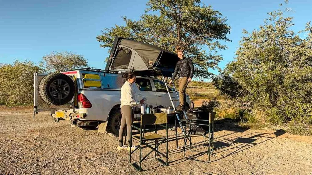 mit dem 4x4 und dachzelt in namibia mit dem 4x4 und dachzelt in namibia