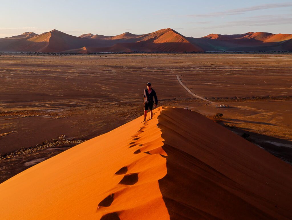 namibia sussduene 40 bei sossusvlei zum sonnenuntergang namibia namib naukluft nationalpark 3osvlei 54 von 154