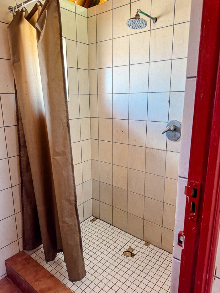 sesriem campsite in namibia dusche