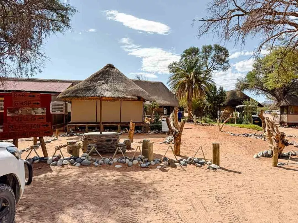sesriem campsite in namibia rezeption