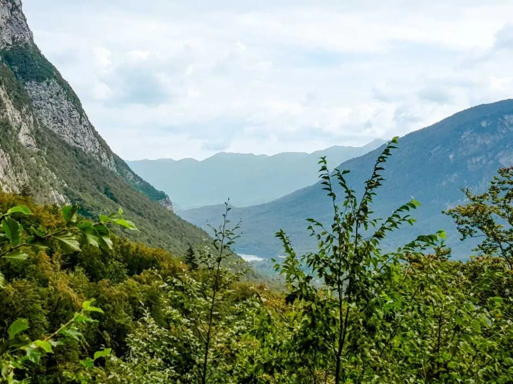 slowenien ausblick auf wanderung zum savica wasserfall Slowenien Ausblick auf Wanderung zum Savica Wasserfall