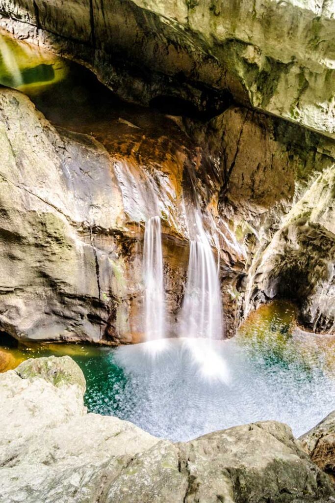 Slowenien Wasserfall in Skocjan Höhle
