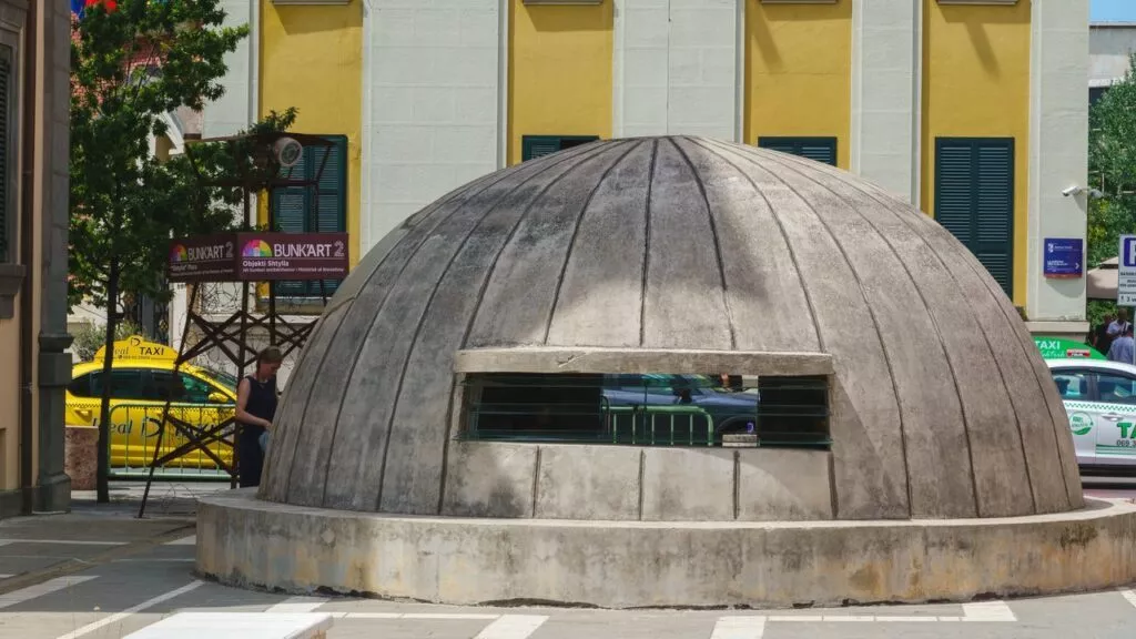 albanien bunkart 2 in tirana Albanien Bunkart 2 In Tirana