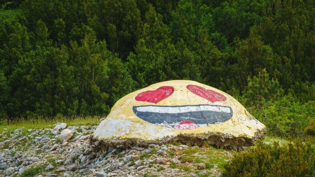 albanien einer der vielen bunker