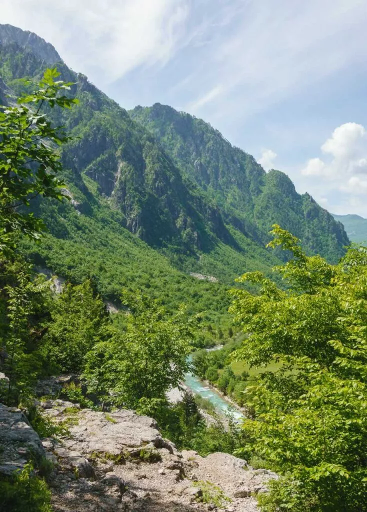 Albanien Fluss Theth