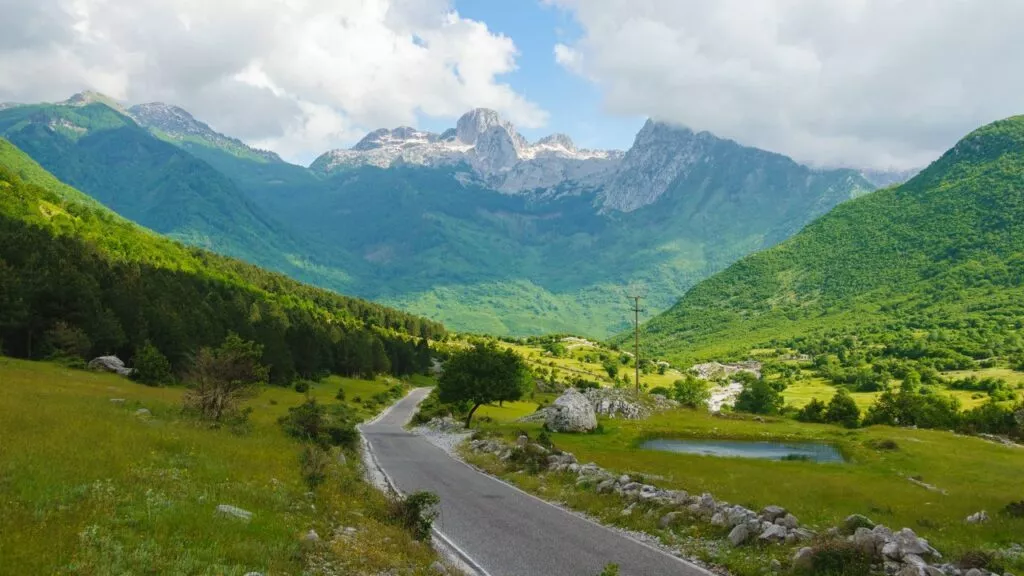 Albanien Passstrasse Nach Theth