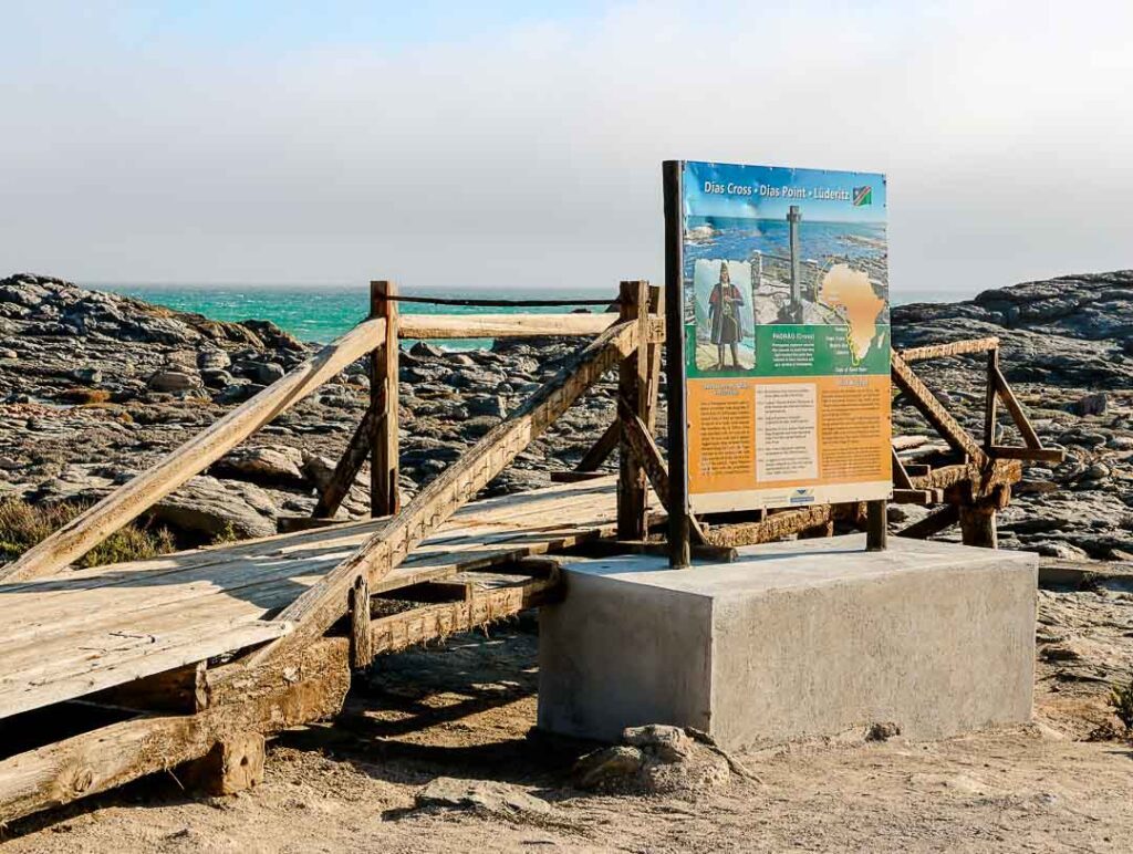 dias cross im tsau khaeb nationalpark luederitz