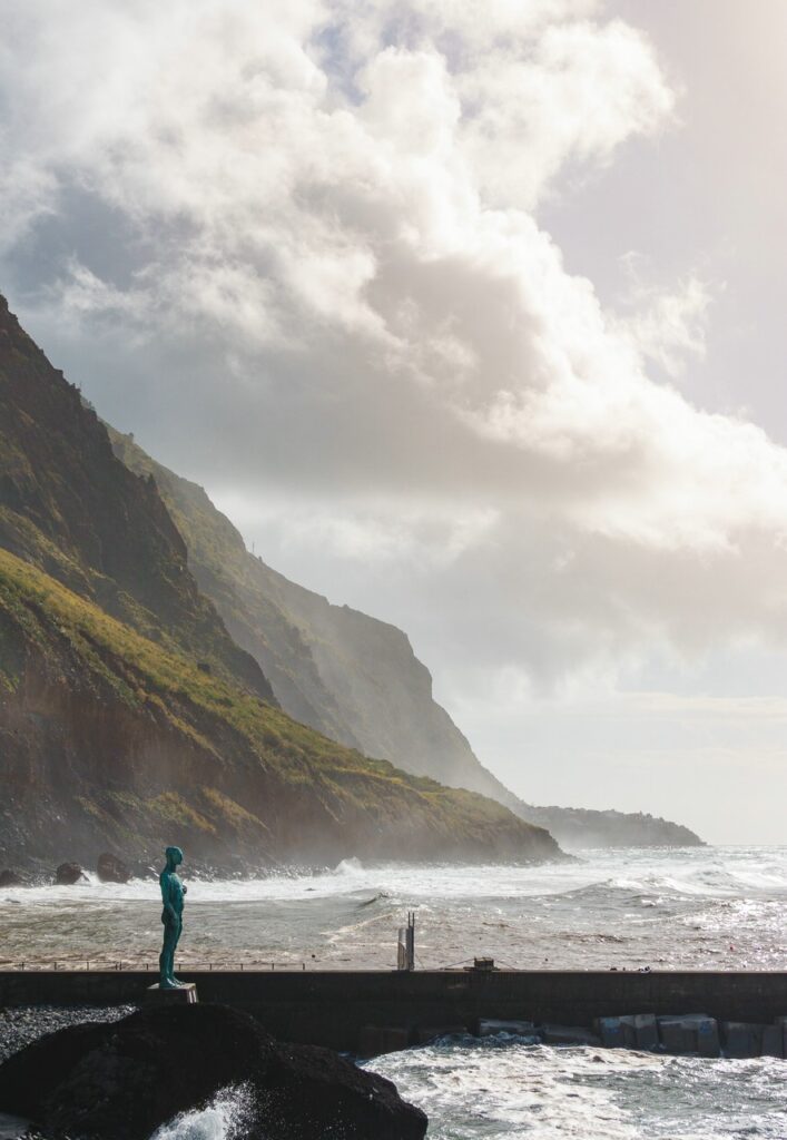 madeira paul do mar statue