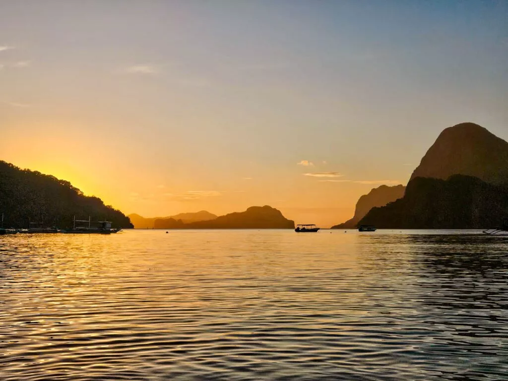 philippinen el nido sonnenuntergang am caalan beach