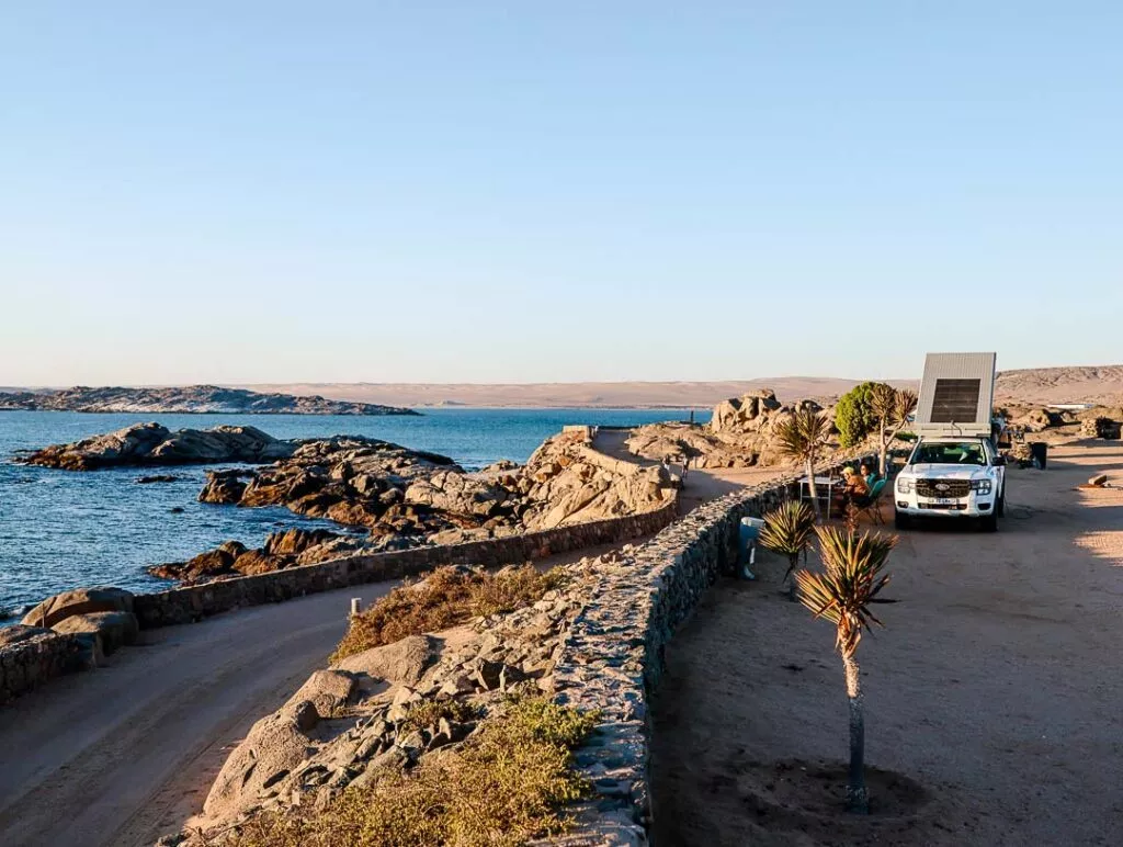 shark point ist eine sehenswuerdigkeit in luederitz namibia