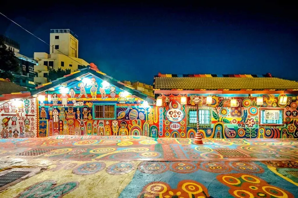 taiwan taichung rainbow village taiwan taichung rainbow village