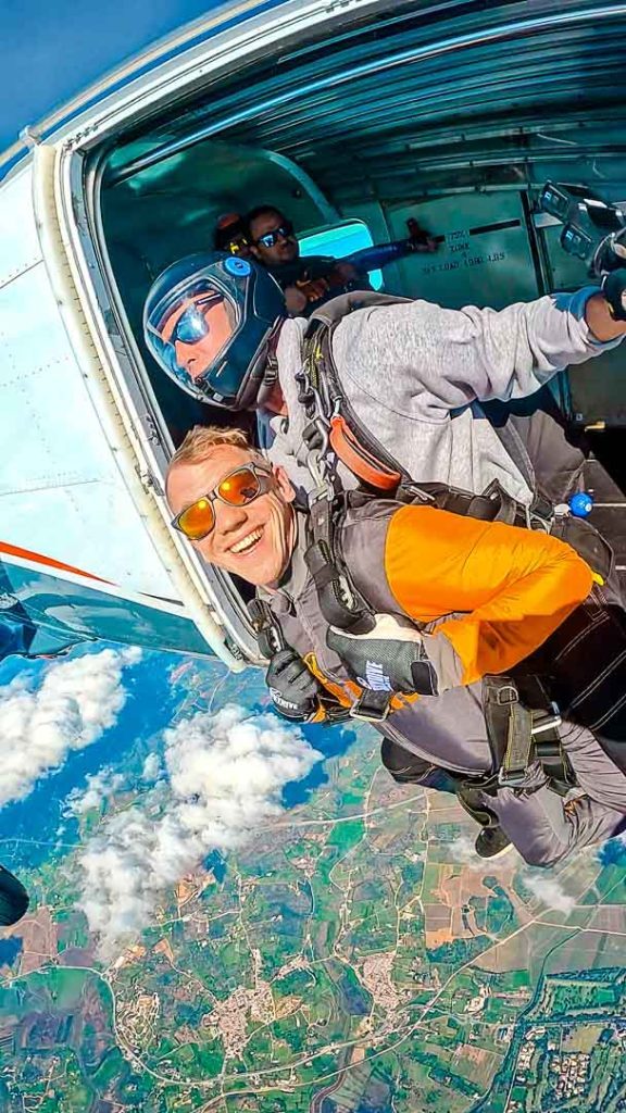 Fallschirmsprung an der Algarve bei der Portugal Rundreise