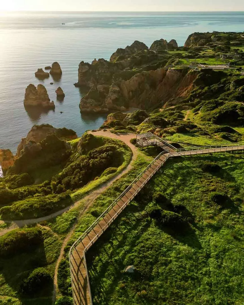 Holzstege bei Ponta da Piedade in Lagos