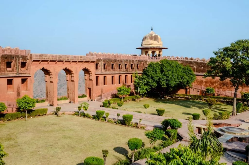 indien jaipur jaigarh fort