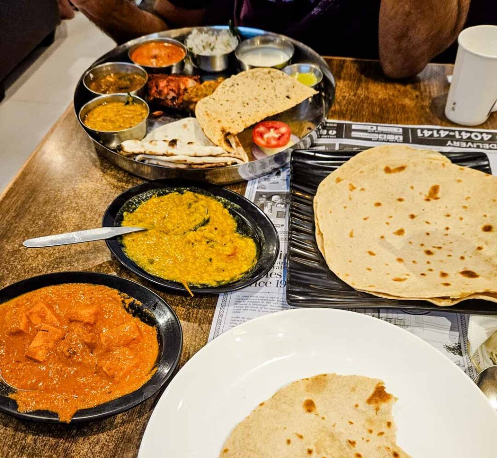 indien thali und chapati