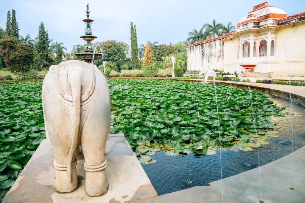 Indien Udaipur Saheliyon Ki Bari Garten
