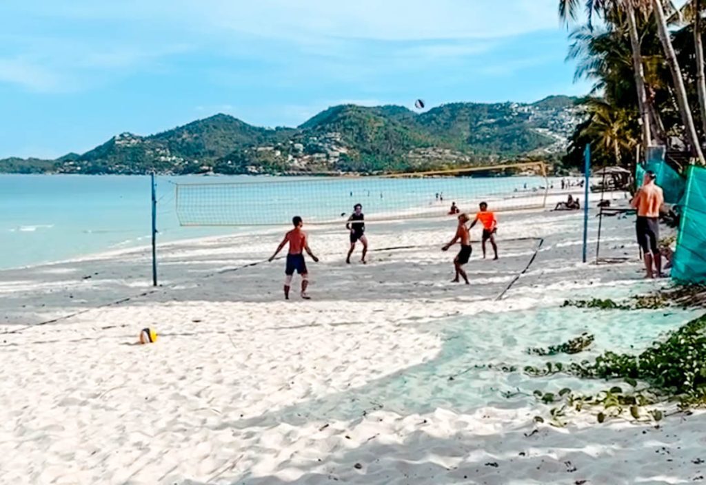 chaweng beach auf koh samui thailand 2