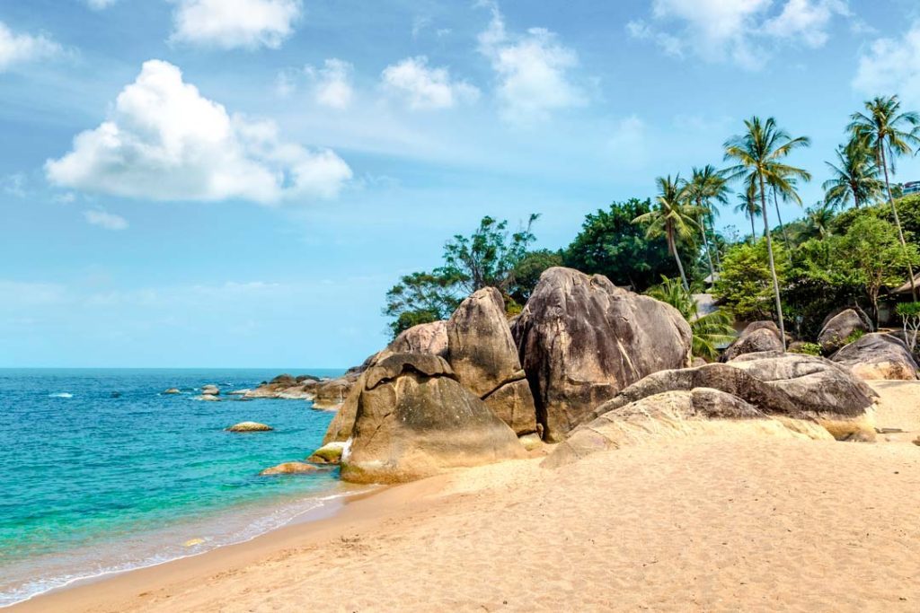 coral cove beach auf koh samui in thailand