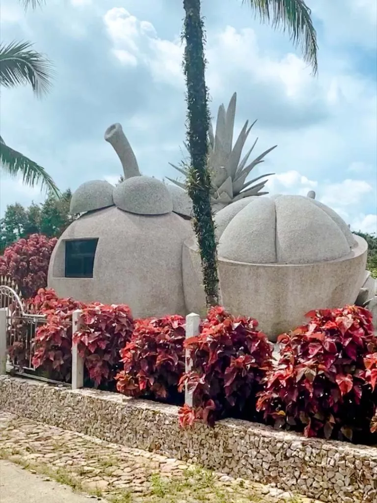 Mangosteen Magic Stone Fruits Häuser auf Koh Samui Thailand