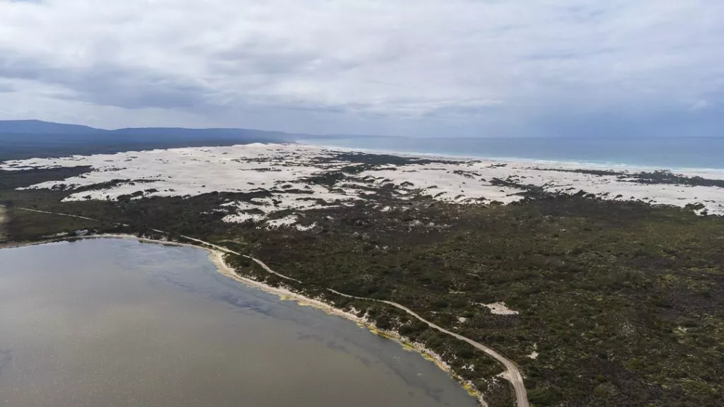 Südafrika_De Hoop Nature Reserve_Bild von oben auf den Park und die Dünen