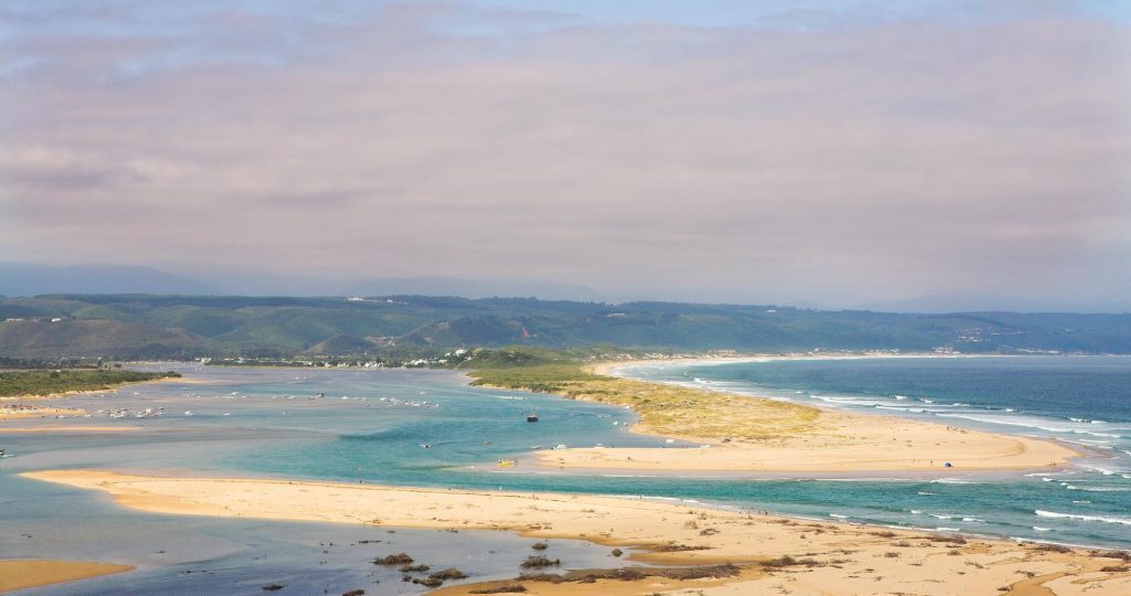 Südafrika_Depositphotos_ Keurbooms Lagune an der Plettenberg Bucht