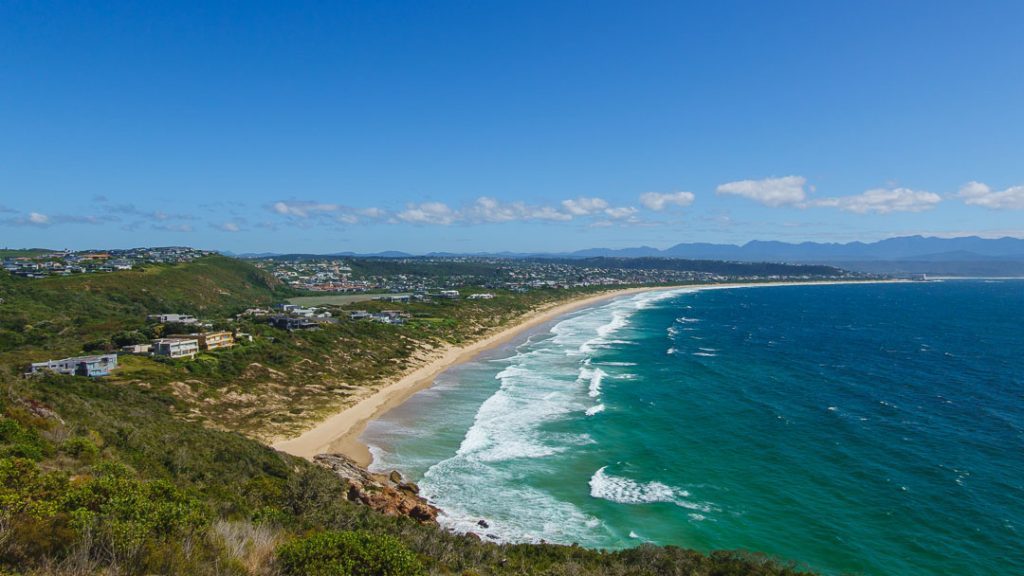 Südafrika_Plettenberg_Blick auf Robberg Beach