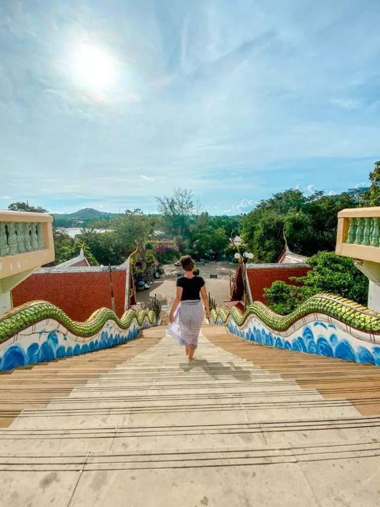 Thailand Koh Samui Big Buddha Tempel Treppenstufen von der Plattform