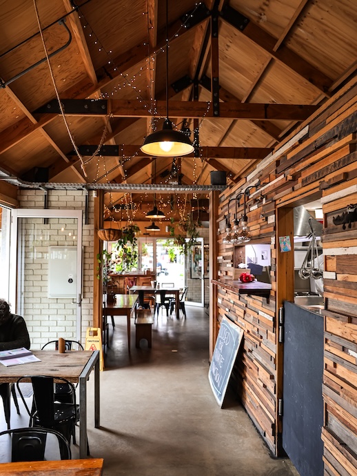 great ocean road australien cafe in torquay