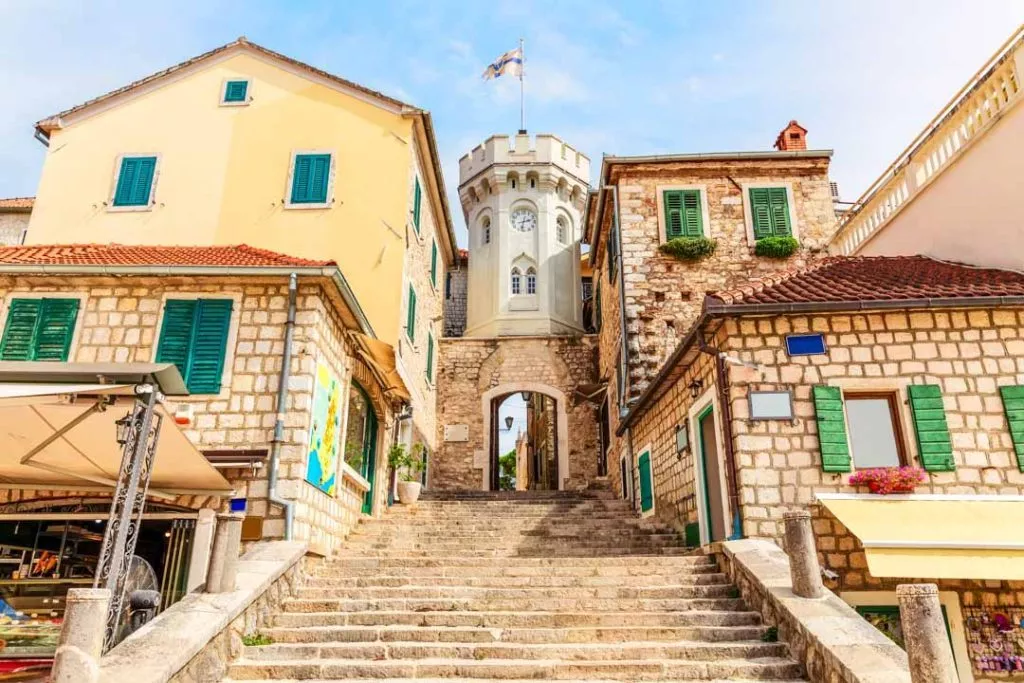 Montenegro Herceg Novi Uhrenturm