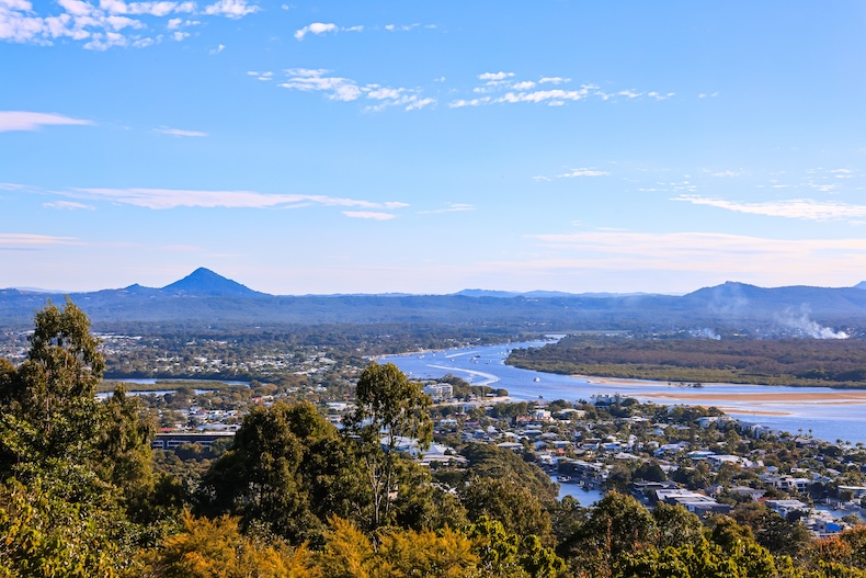noosa queensland laguna lookout