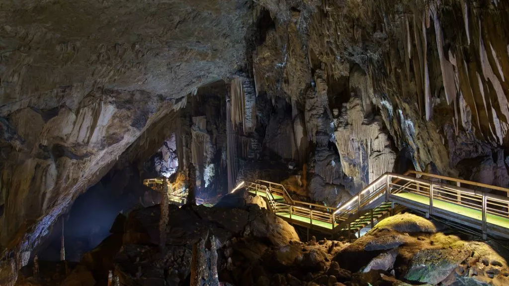 Vietnam_Ha Giang Loop_Lung Khuy-Höhle