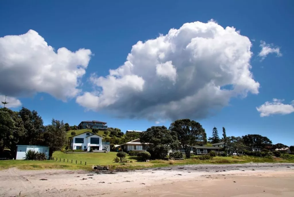 Depositphotos 6541747 L Whitianga Küste