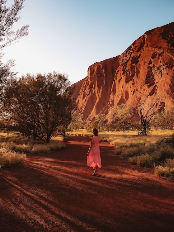 Australien, Sehenswürdigkeiten, Wanderung bei Sonnenuntergang