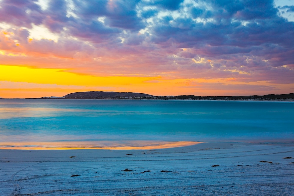 Australien, Sehenswürdigkeiten, Wharton Beach bei Sonnenuntergang