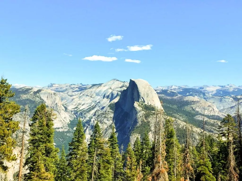 glacier point mit blick auf den half dome im yosemite nationalpark Glacier Point mit Blick auf den Half Dome im Yosemite Nationalpark